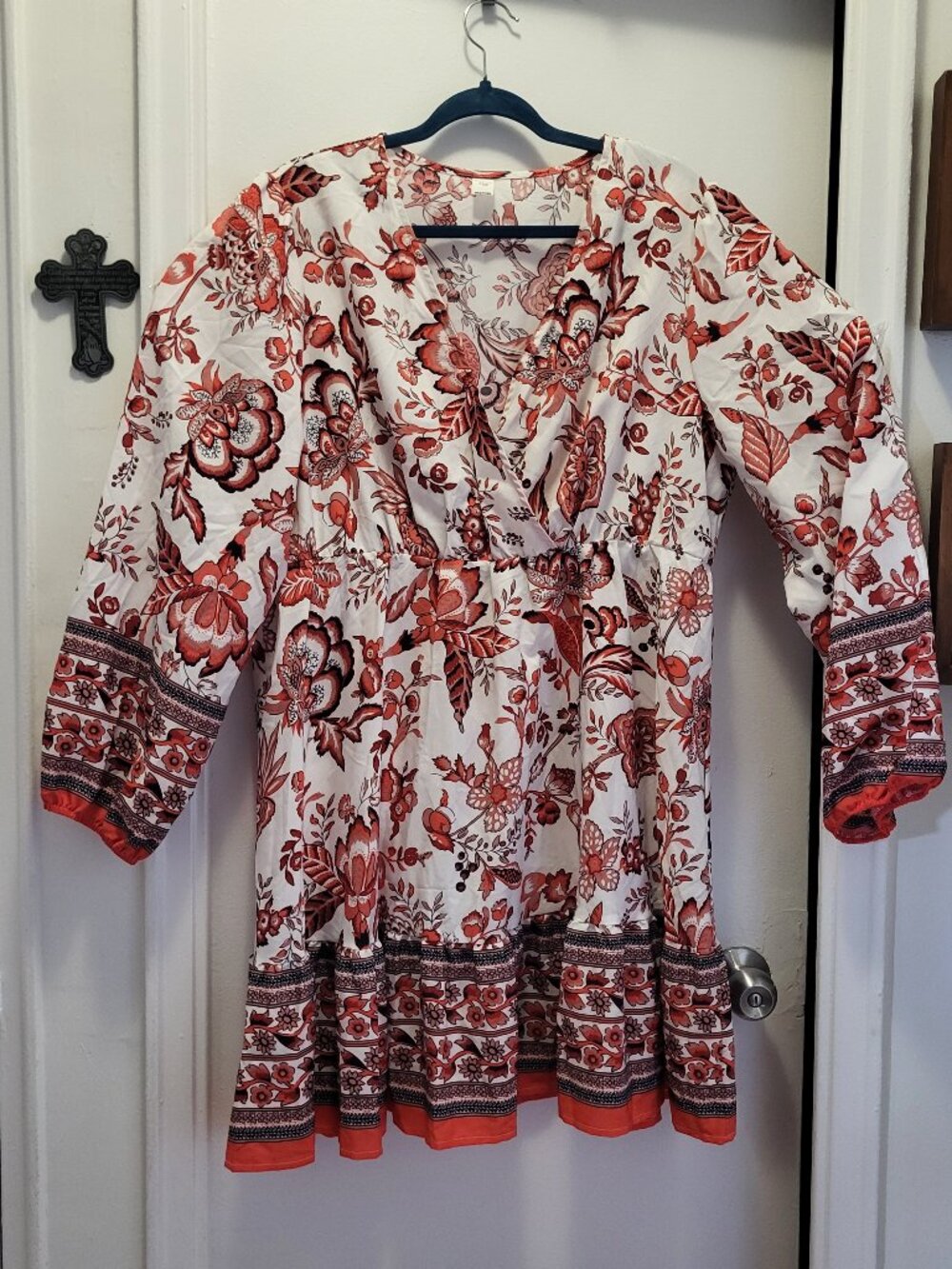 WOMENS DRESS (NEW)